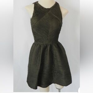 Top Shop Army Green Fit & Flare Multi-Directional Micro Pleat Dress. Size 4 P